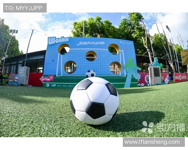 足球辣辣带你领略世界足球盛宴尽享激情与荣耀的精彩瞬间